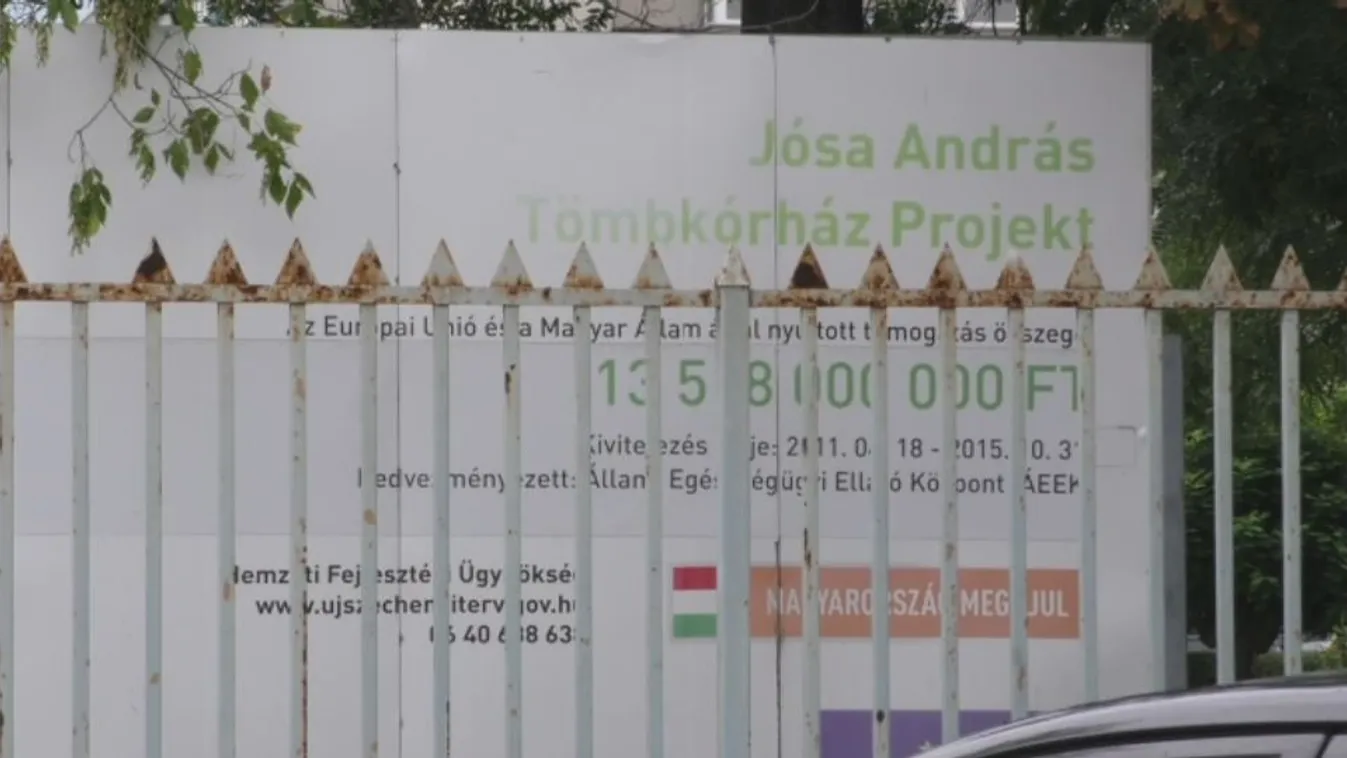 Nehézkes lesz a kórháznál parkolni