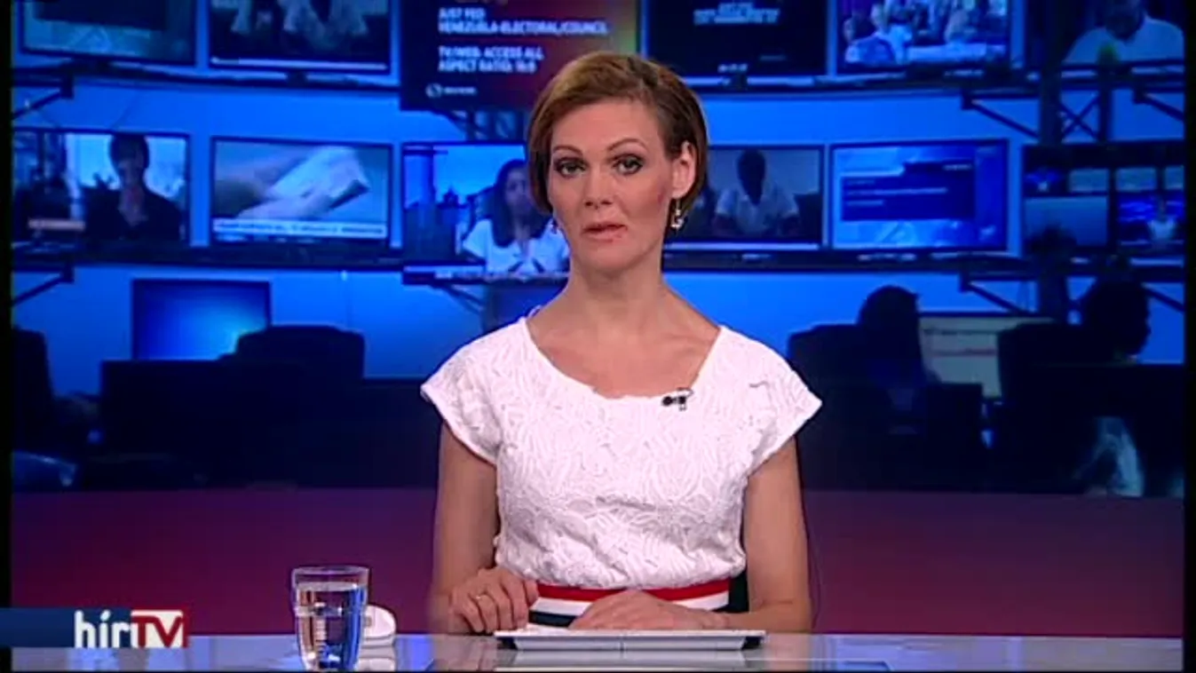 Olasz hadihajók indulnak Líbiába