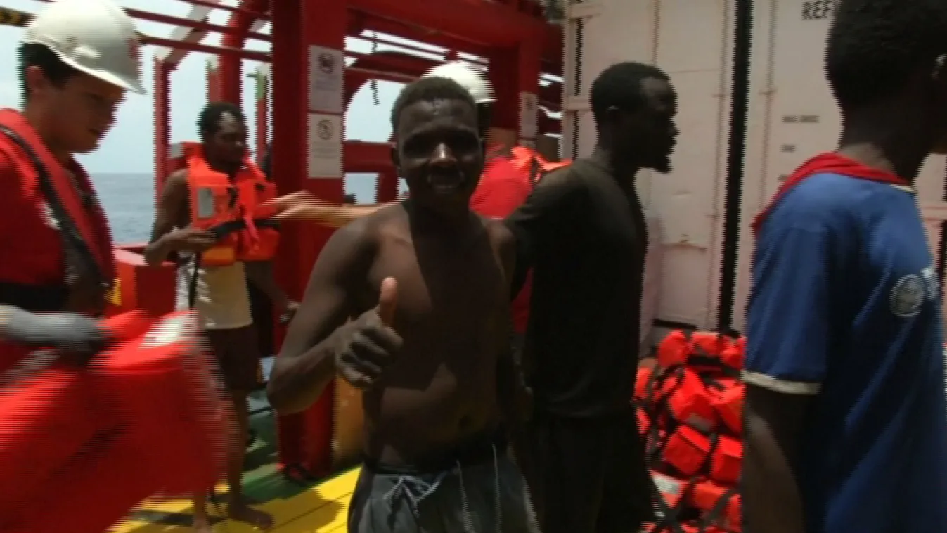 Leáll a migránsmentéssel az Orvosok Határok Nélkül