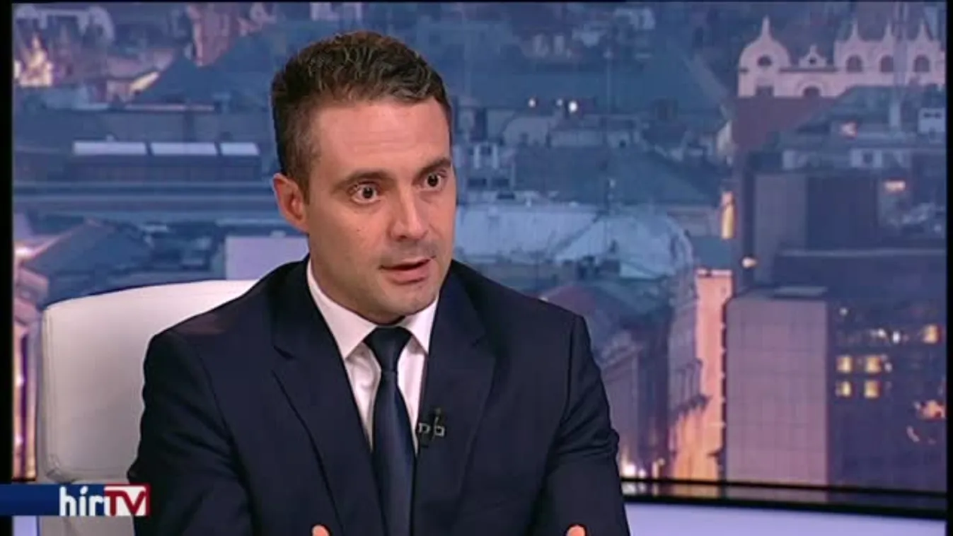 Vona: Orbán Viktor fél tőlem