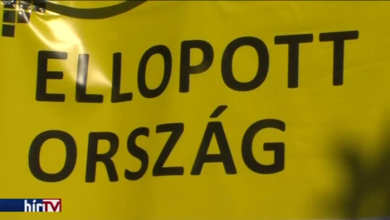 Pécsre ért az „Ellopott ország”
