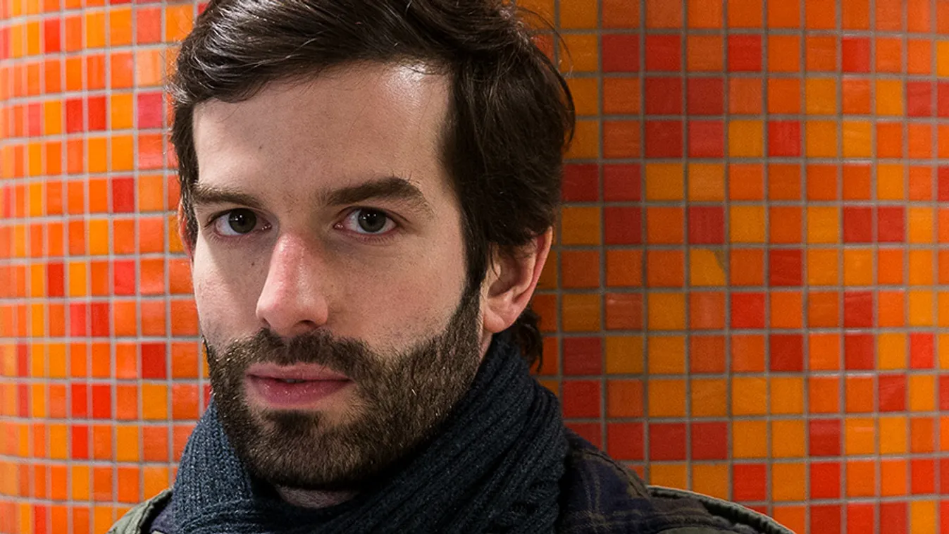 Fáklyát ragadott a Momentum