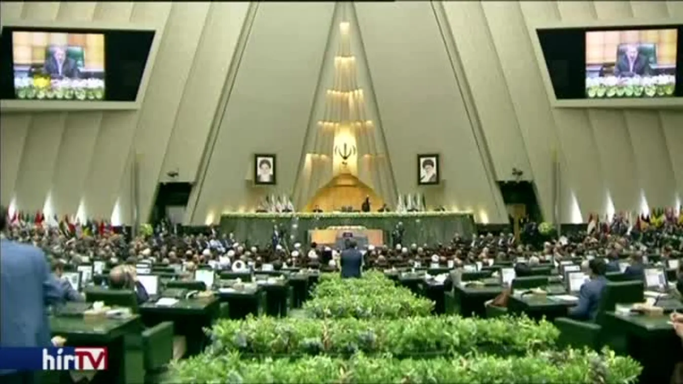 Atomprogramja újraindításával fenyeget Irán