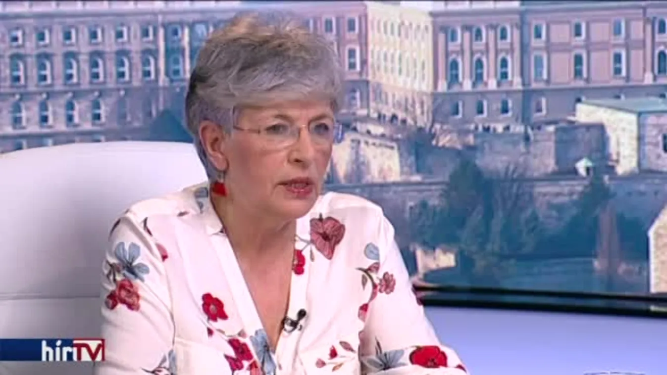 Newsroom – Becsengetés előtt