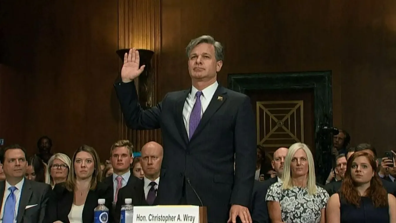Esküt tett az új FBI-igazgató