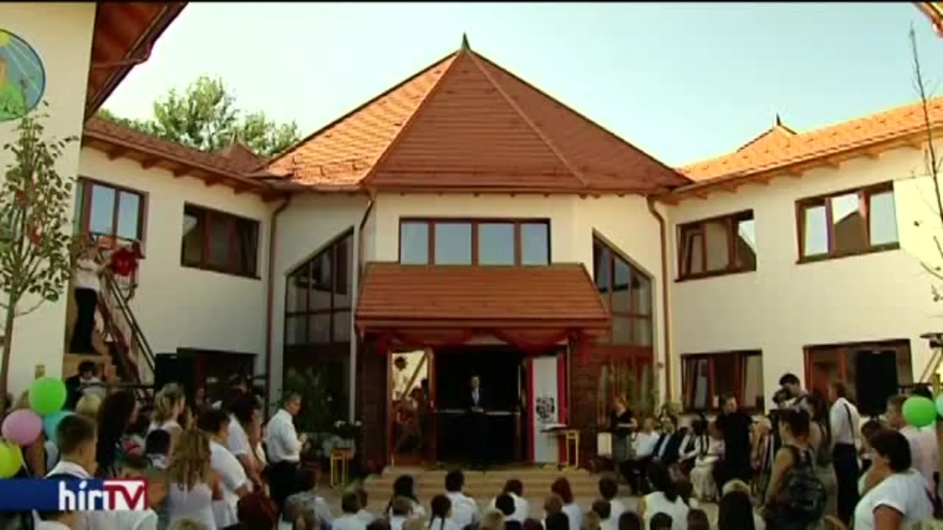 Átadták az SNI-s gyerekek számára létrehozott iskolát