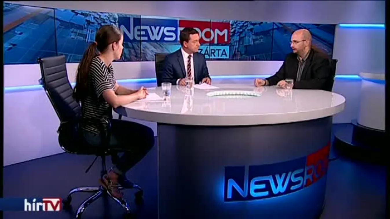 Meddig tart a plakátharc?