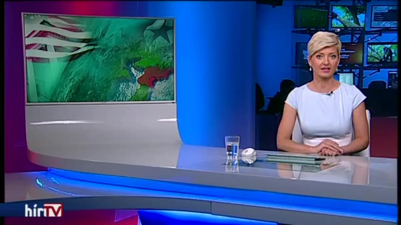 Félnek Észak-Koreától