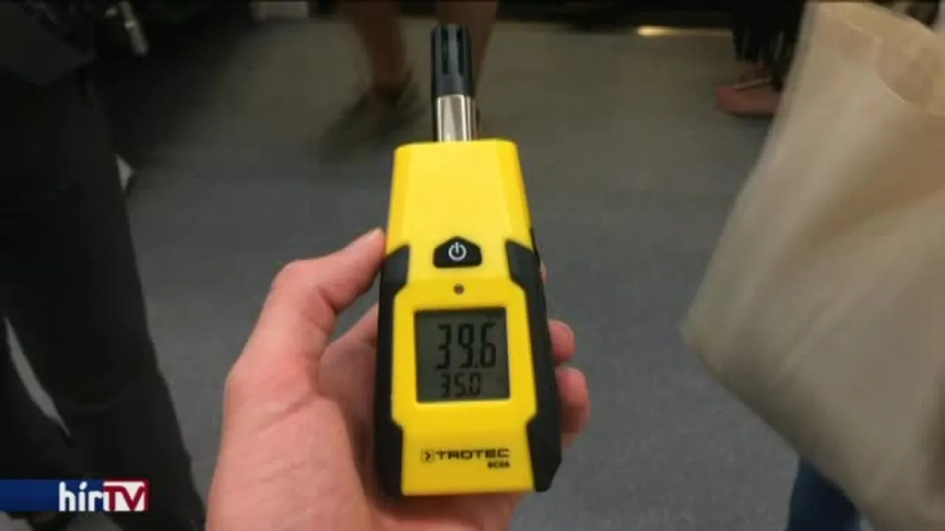 Légkondit követel a metrókba a Közlekedő Tömeg