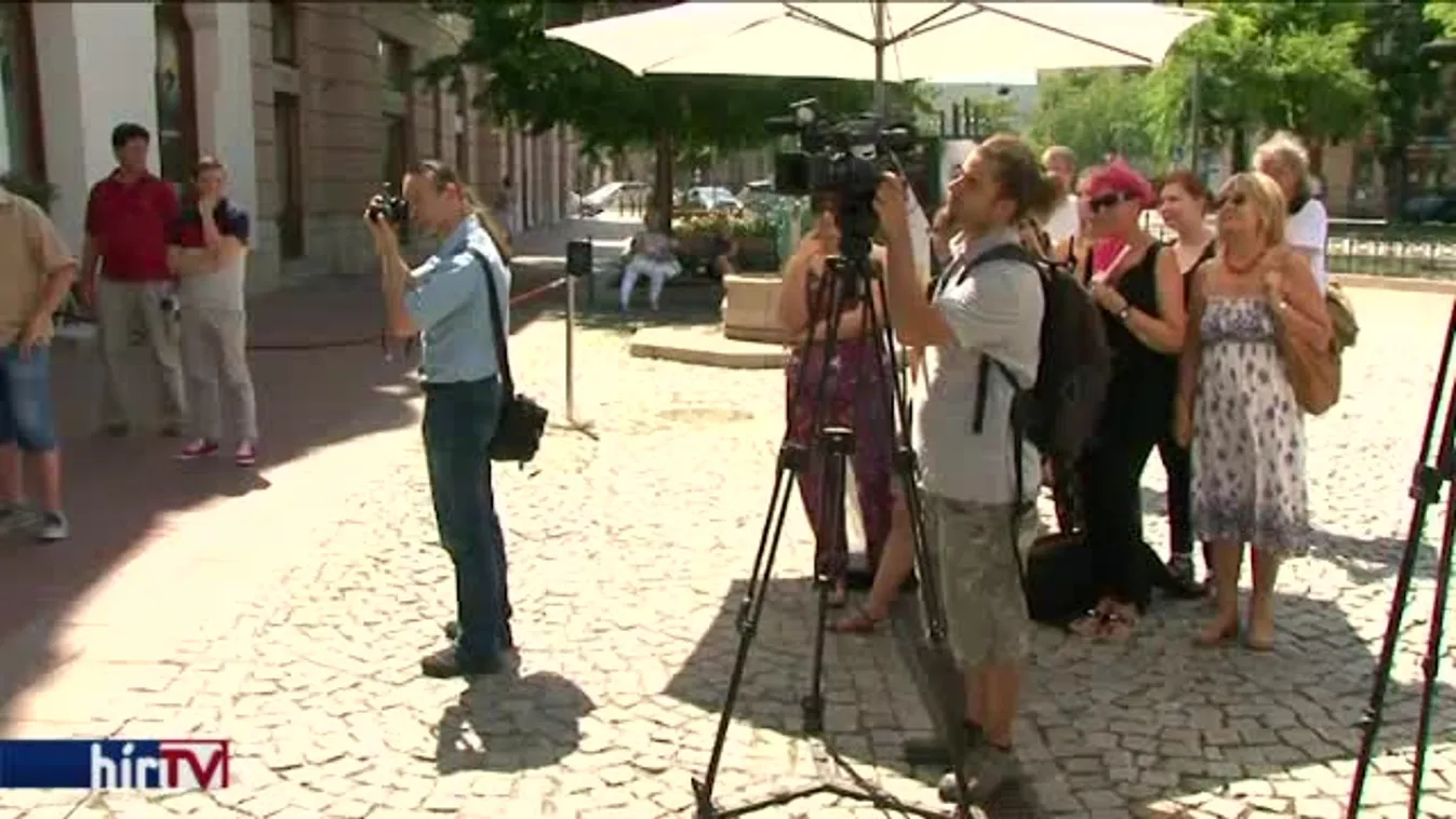 Botka nem Kunhalmira gondolt