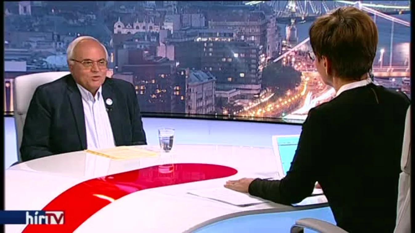 Egyenesen - Zsömle, párizsi