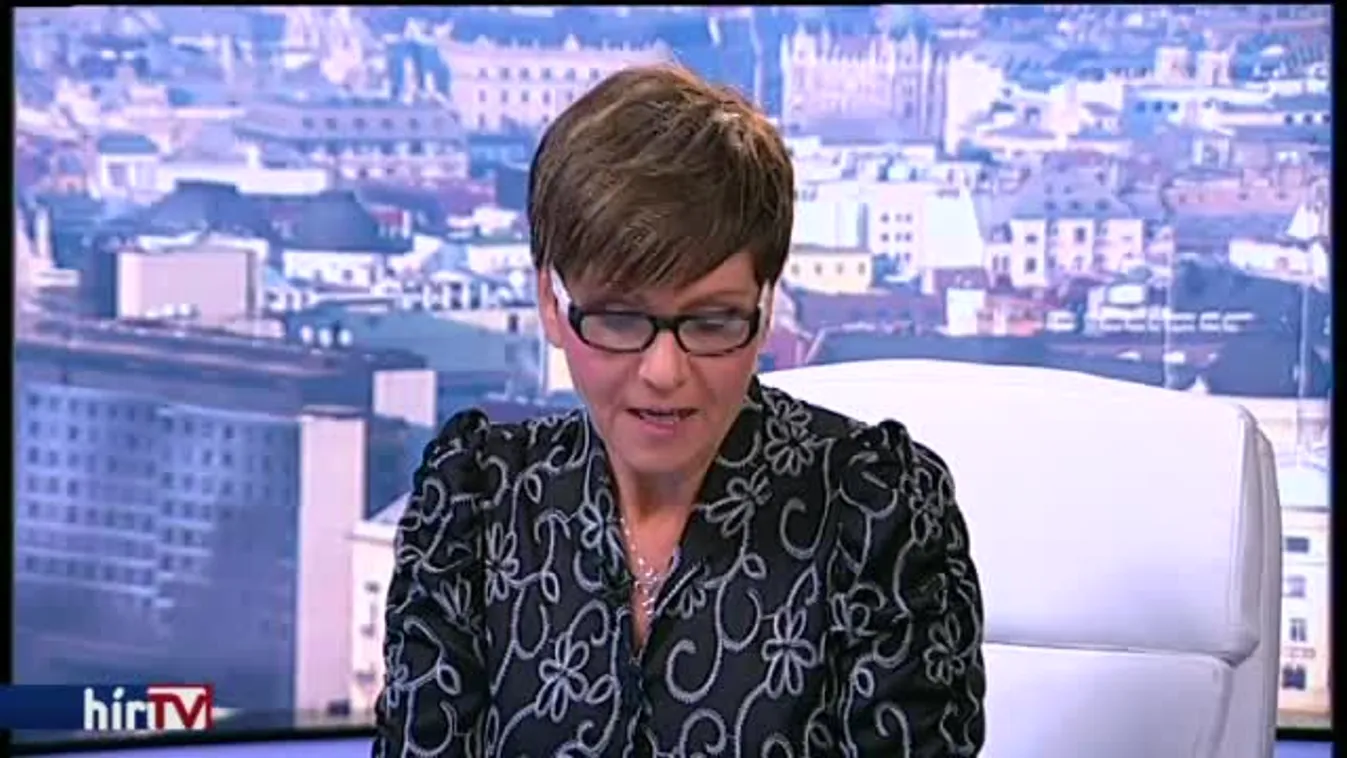 Egyenesen – Árnyékból