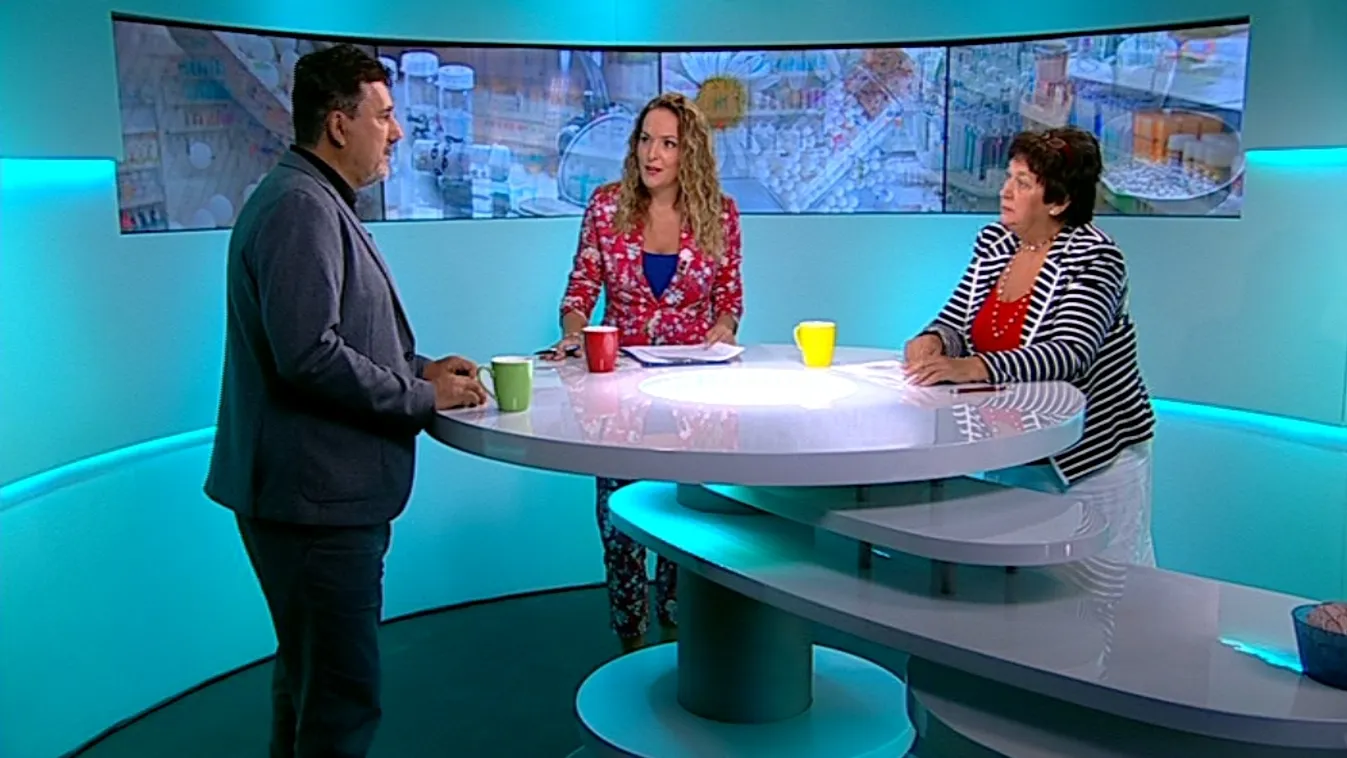 Káoszba fulladt a vita a Hír TV stúdiójában