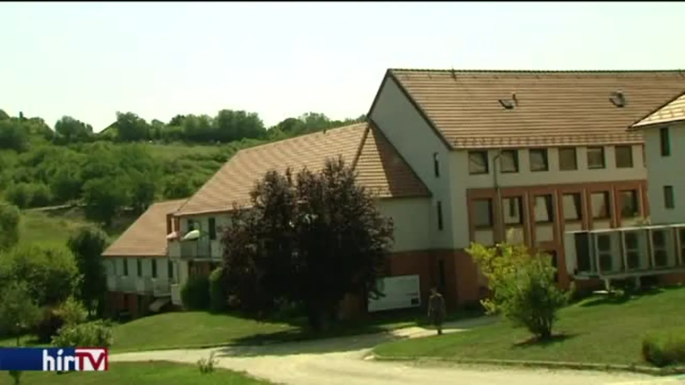 Calicira gyanakszanak a budakalászi öregotthonban