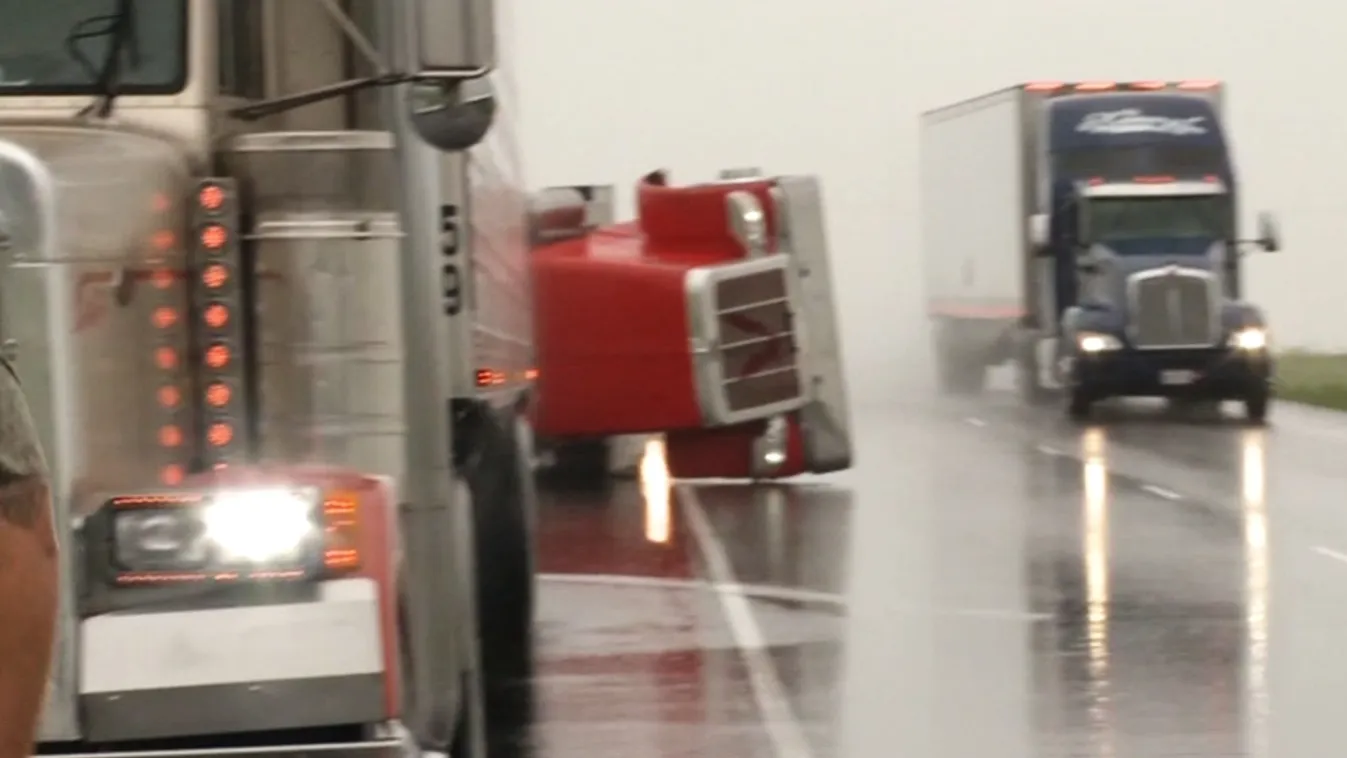 A Harvey után kő kövön nem maradt