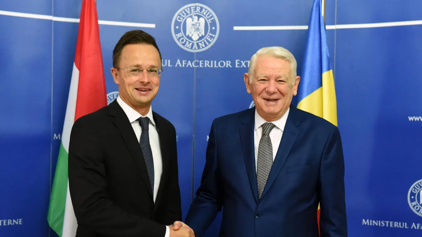 Bukarestben tárgyalt Szijjártó