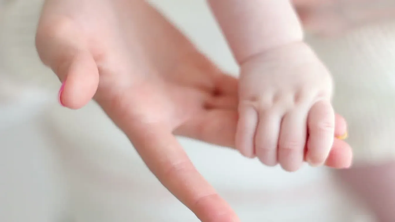 Lemondtak a babáról, mert szívbeteg