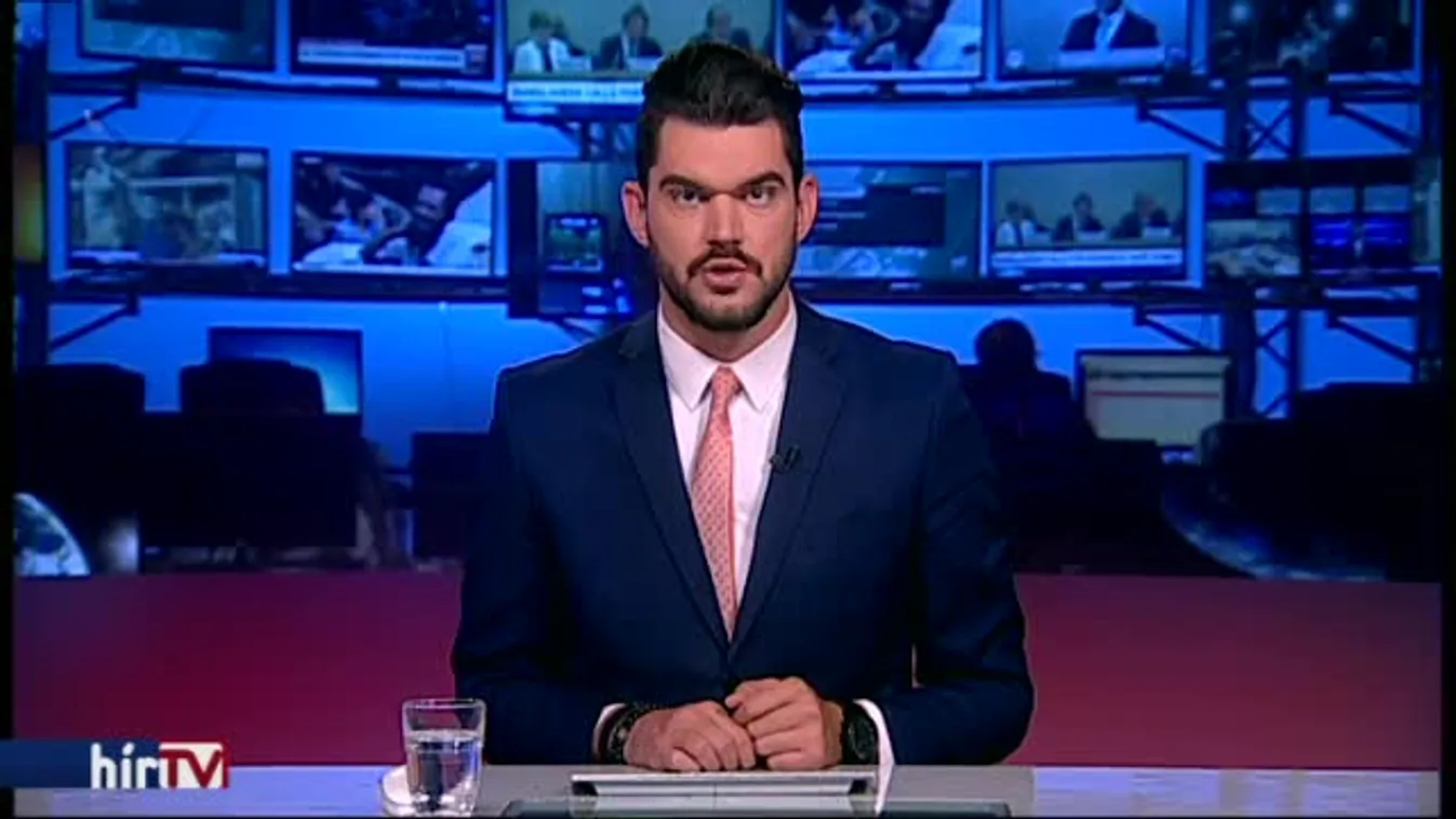 Navracsicsnak a magyar belpolitika nem hiányzik