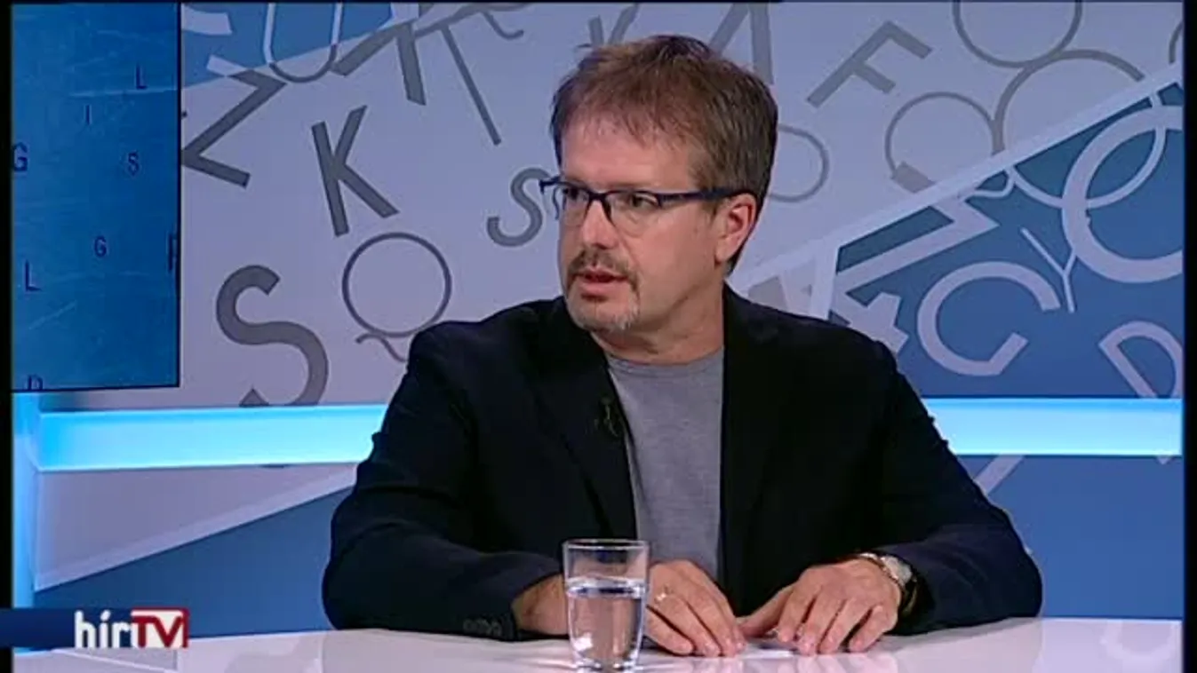 Főszerkesztők klubja - Berlin felett az ég