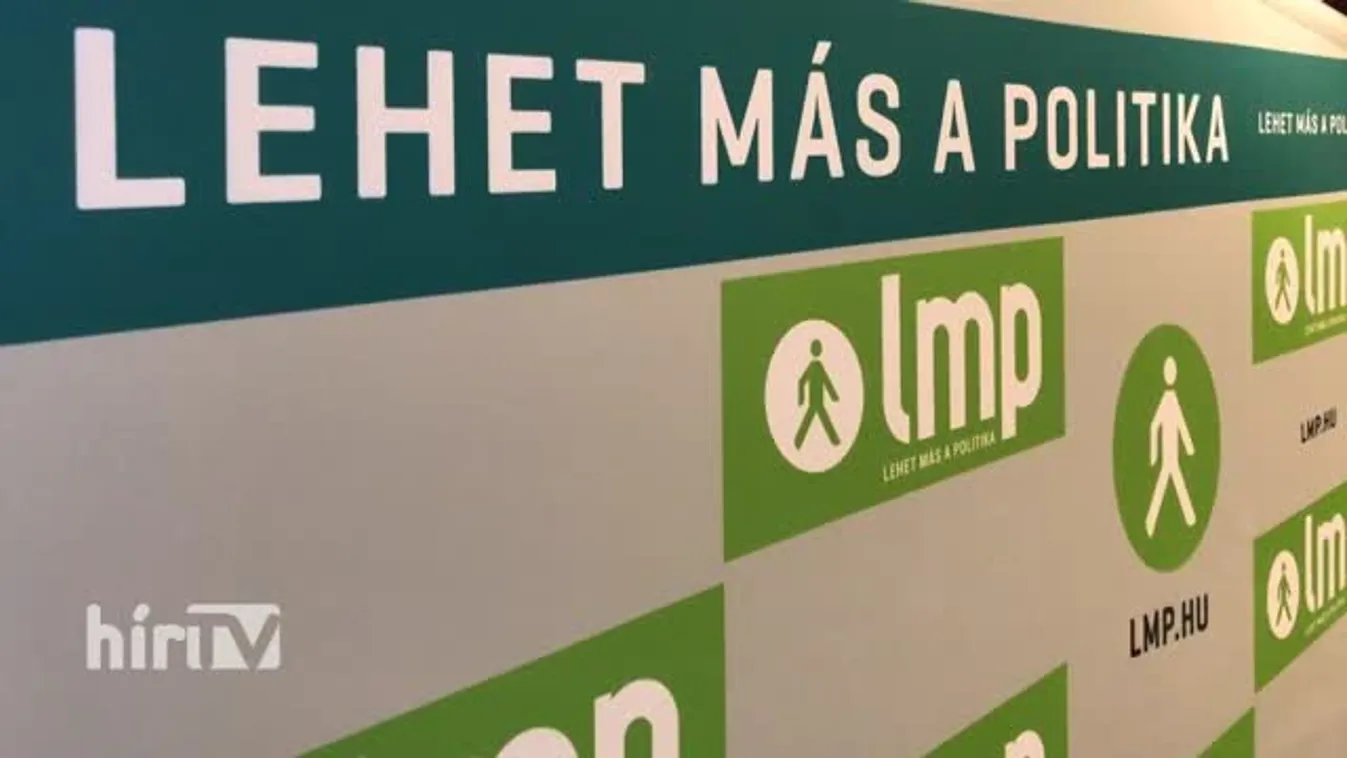 Interjú Szél Bernadettel