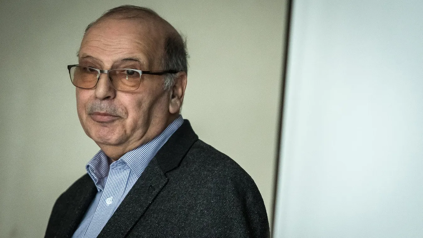 „Virágzik a demokratikus közélet” – a civilek máshogy látják