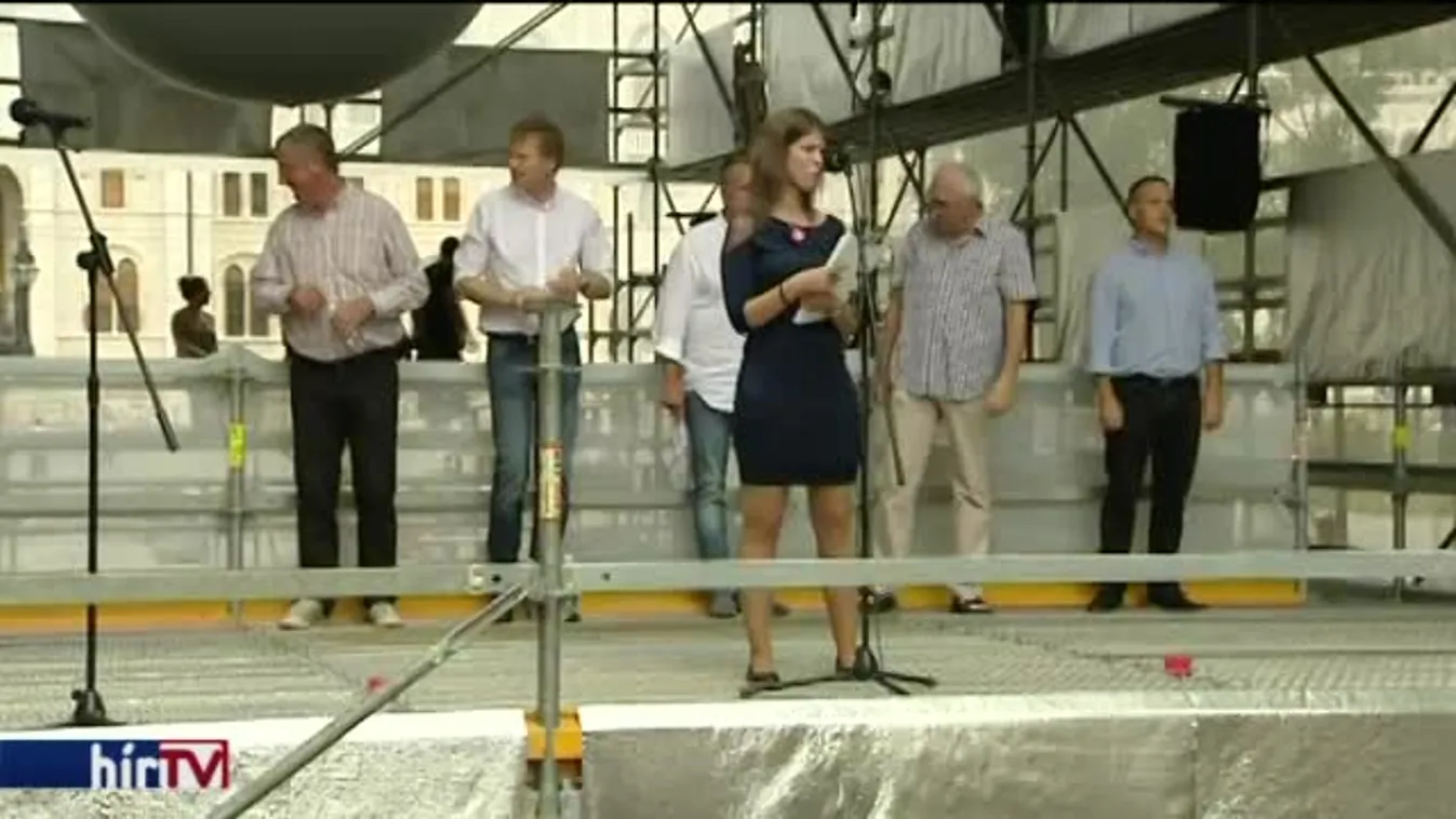 Gyurcsány bejelentést tett, majd odaszúrt a baloldalnak