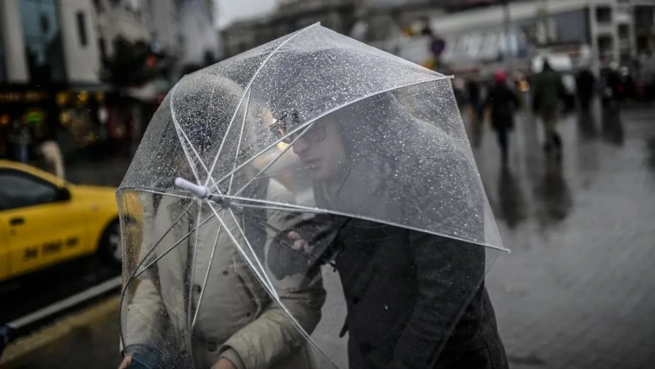 Maradjon ma otthon, ha nem akar bőrig ázni