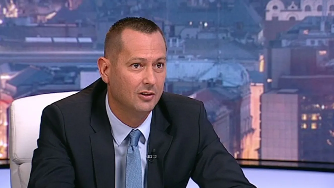 Molnár Pintérnek címezte levelét