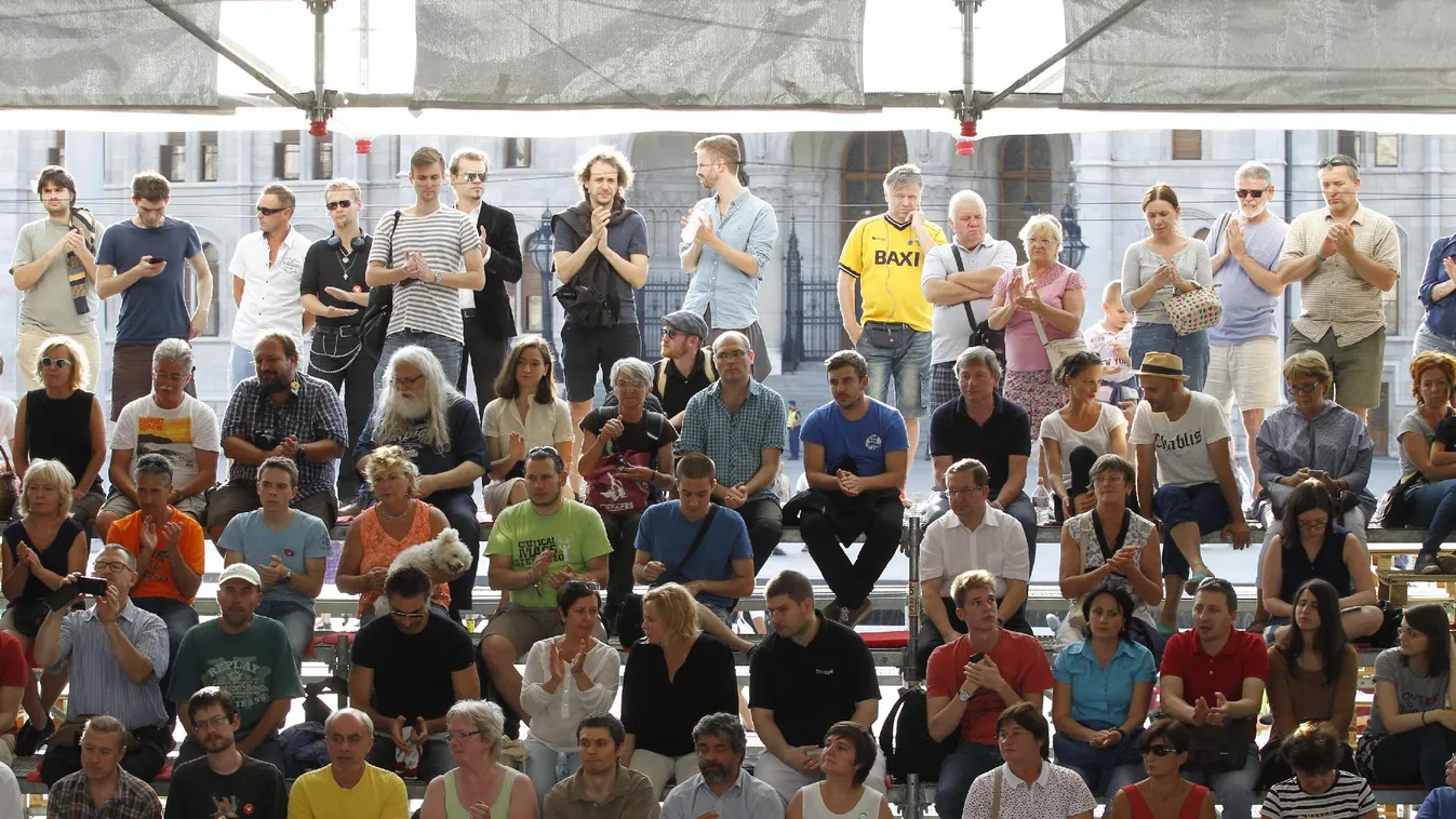 #IStandWithKarpatalja