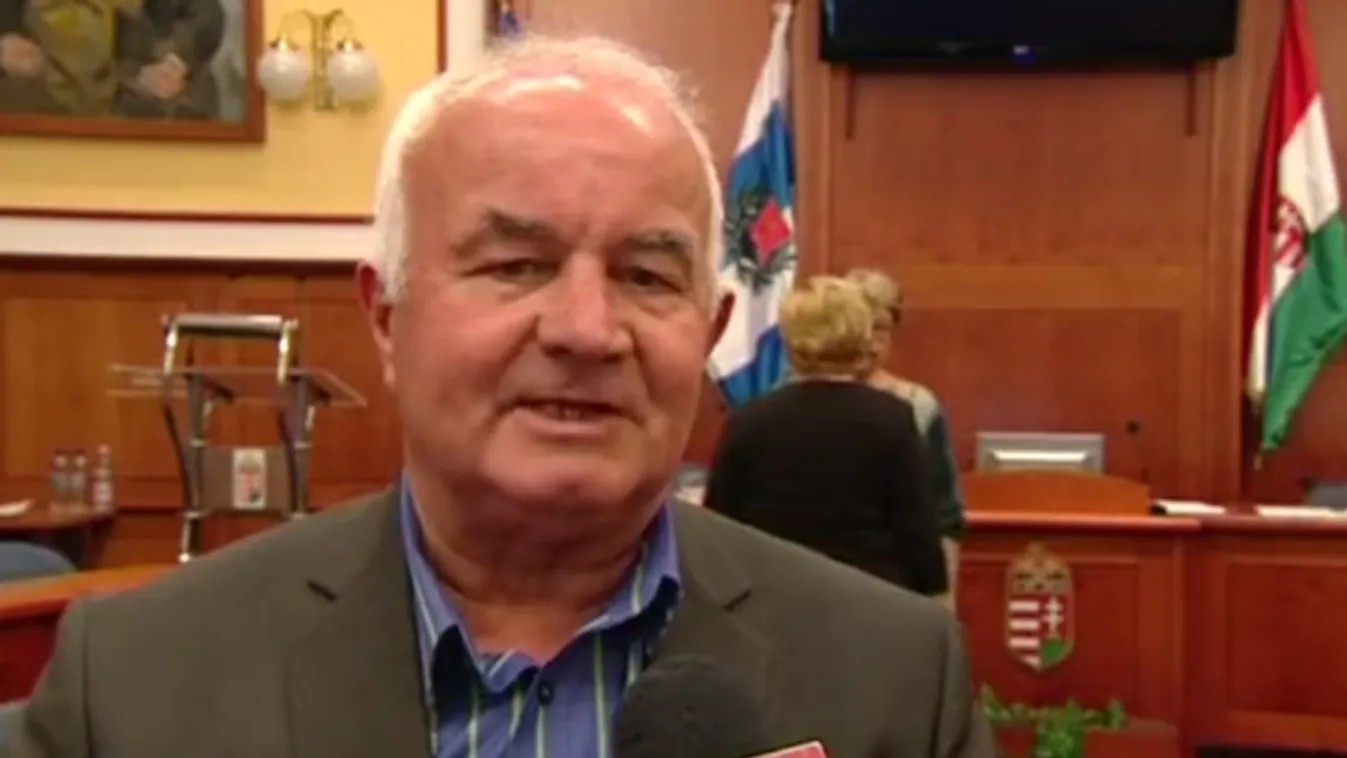 Hajdu lép, leváltja a fideszes alpolgármestert