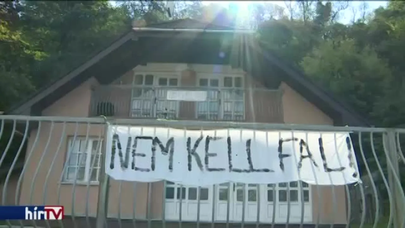 Tiltakoztak a fölösleges fal ellen