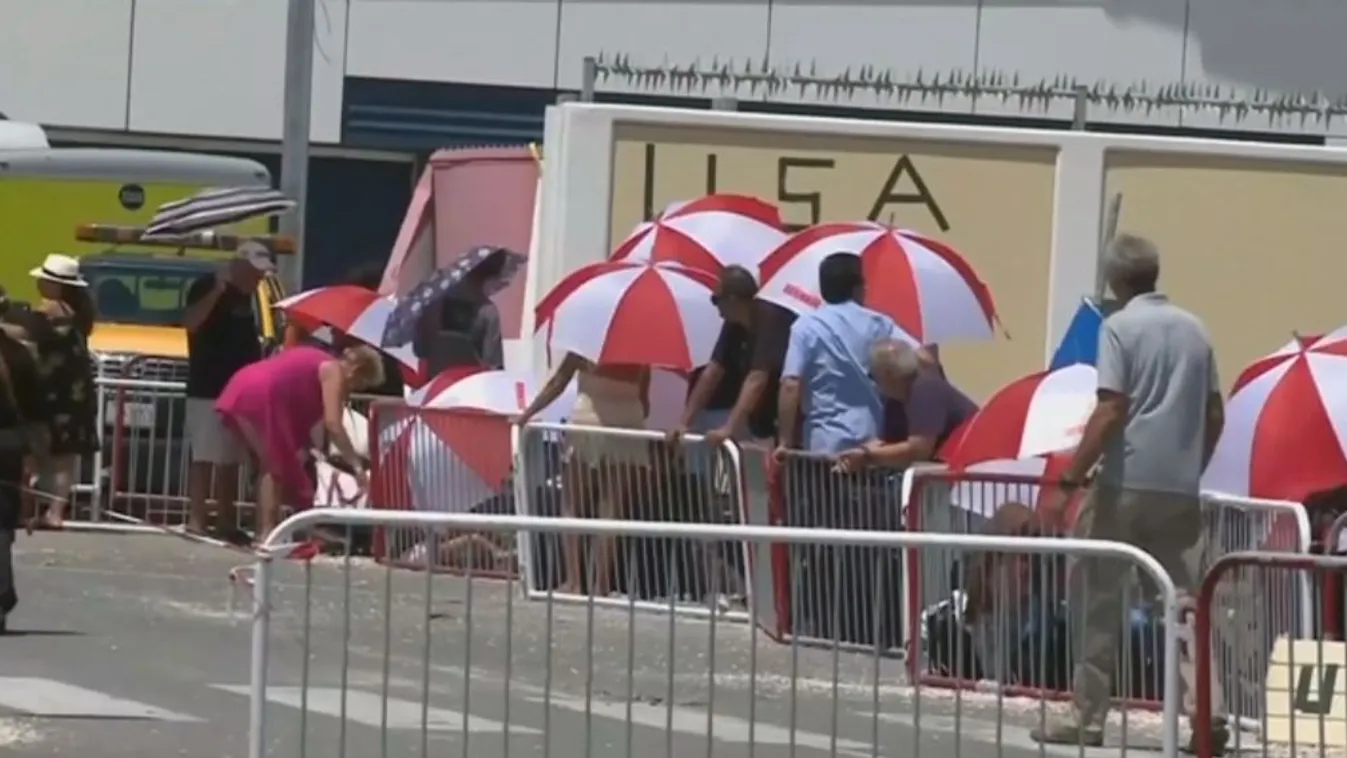 Elromlott a magyarokat szállító NATO-gép