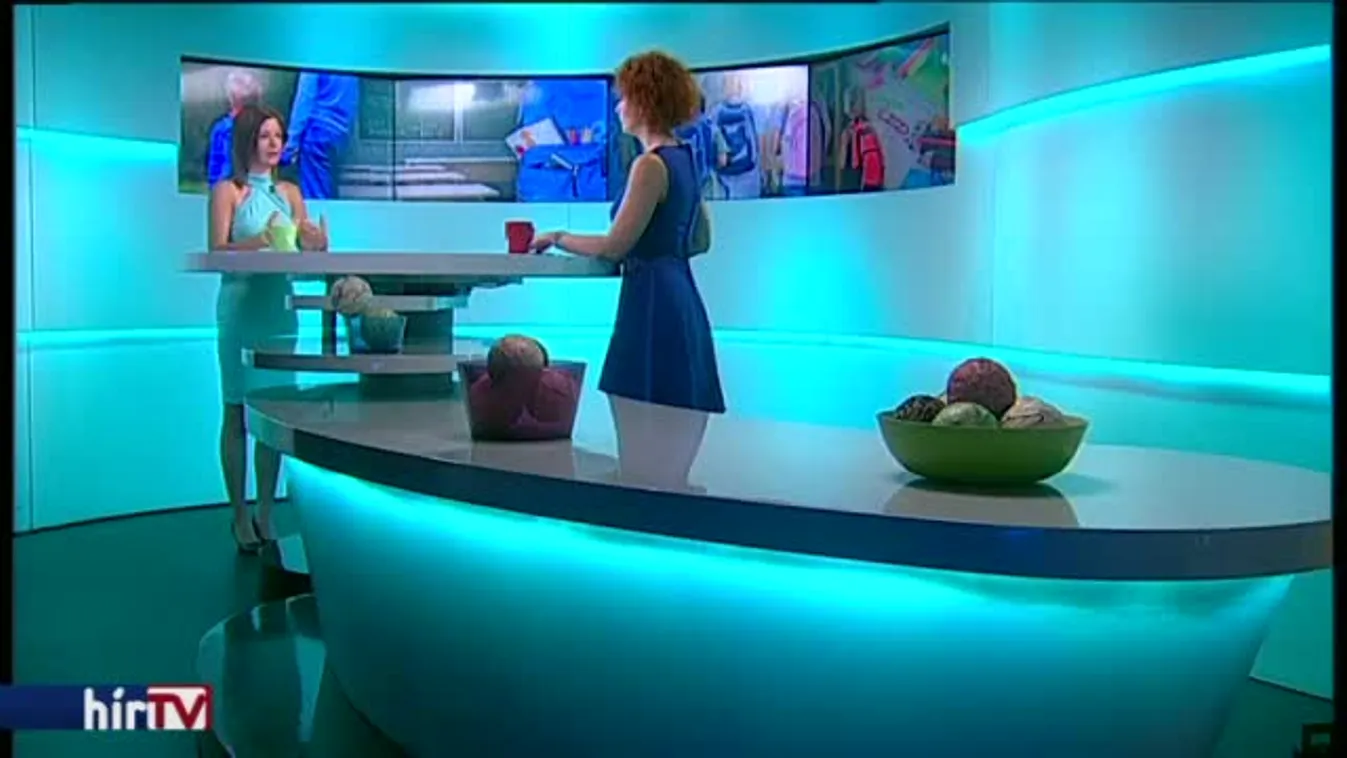 Reggeli járat – Becsengettek