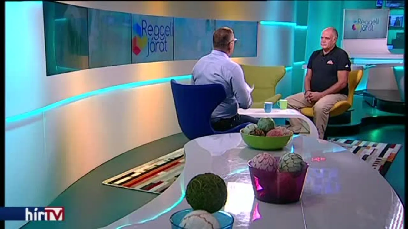 Reggeli járat - 75 éves az MKOSZ