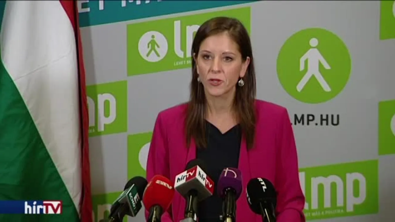 Egyhangúlag elfogadhatatlannak tartják az új ukrán oktatási törvényt a magyar parlamenti pártok