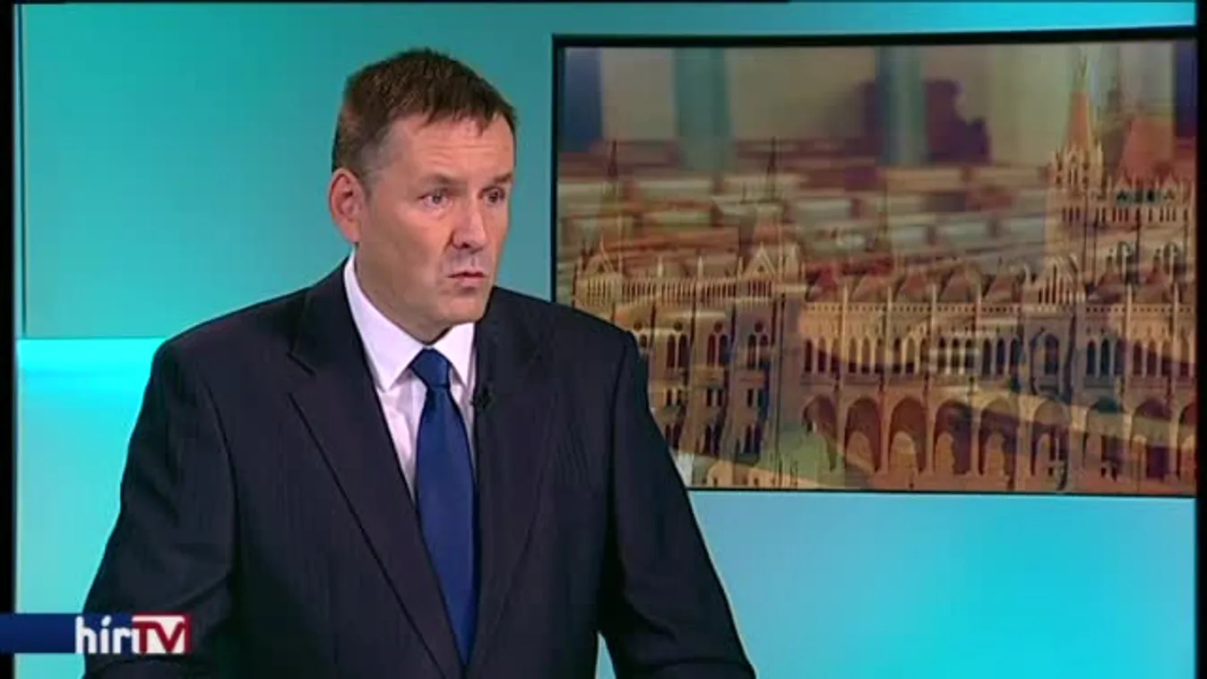 Volner: Romokban van a diplomácia