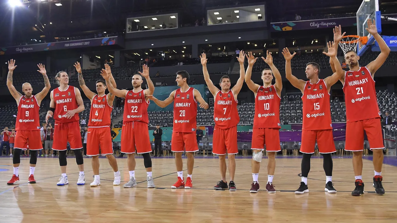 Történelmi siker: nyolcaddöntőben a kosarasok