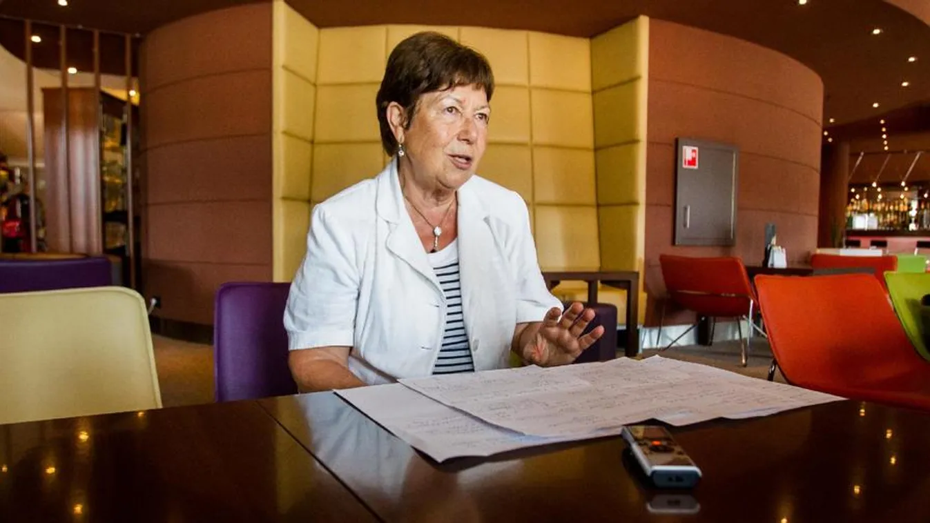 Robotok és karbantartók