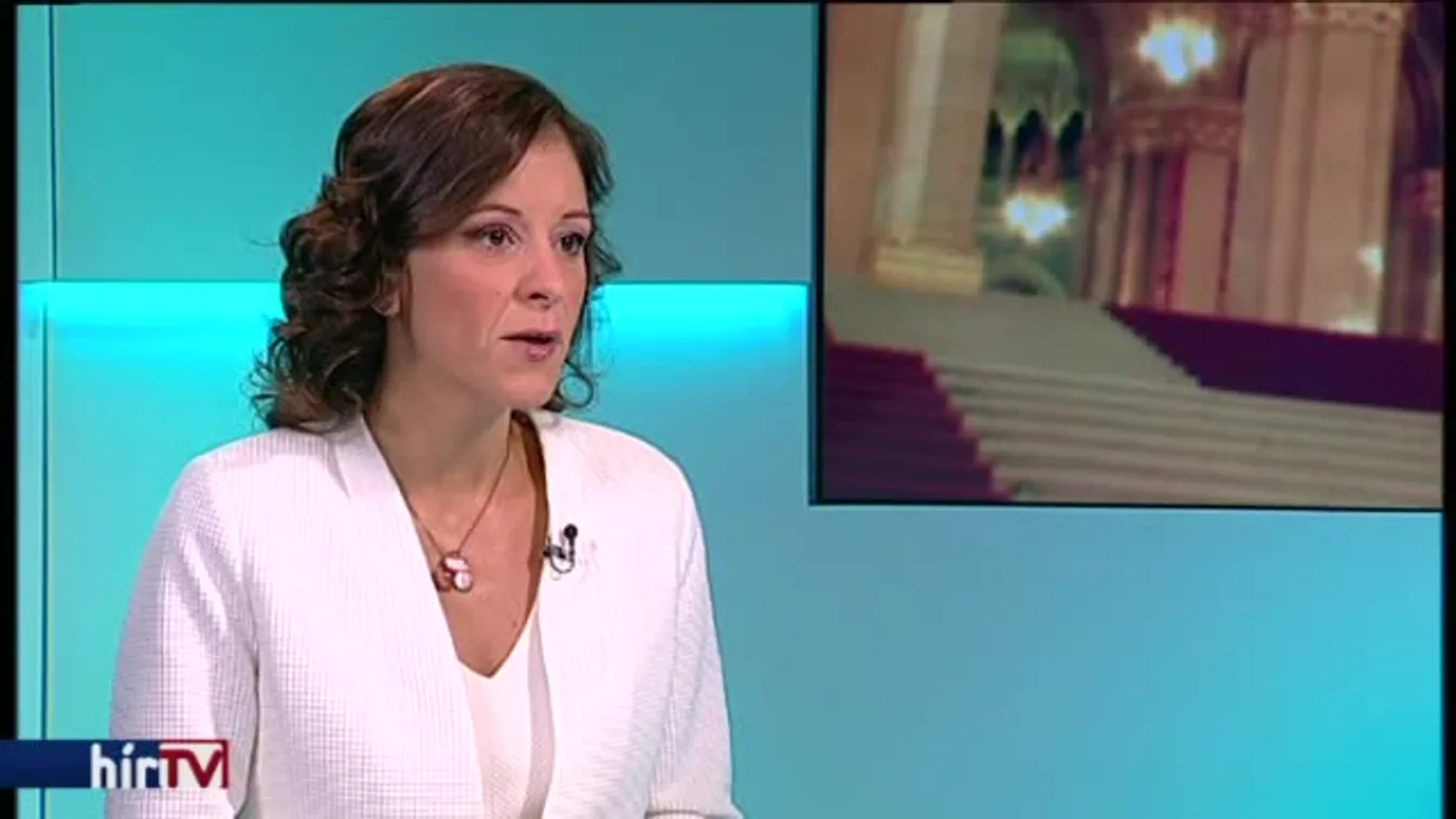 Reggeli járat - Nő a kormánynál