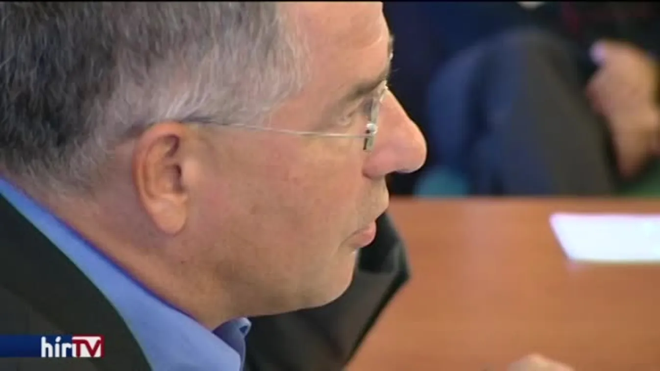 Kósa: Az ellenzéki tüntetők mindenre képesek!