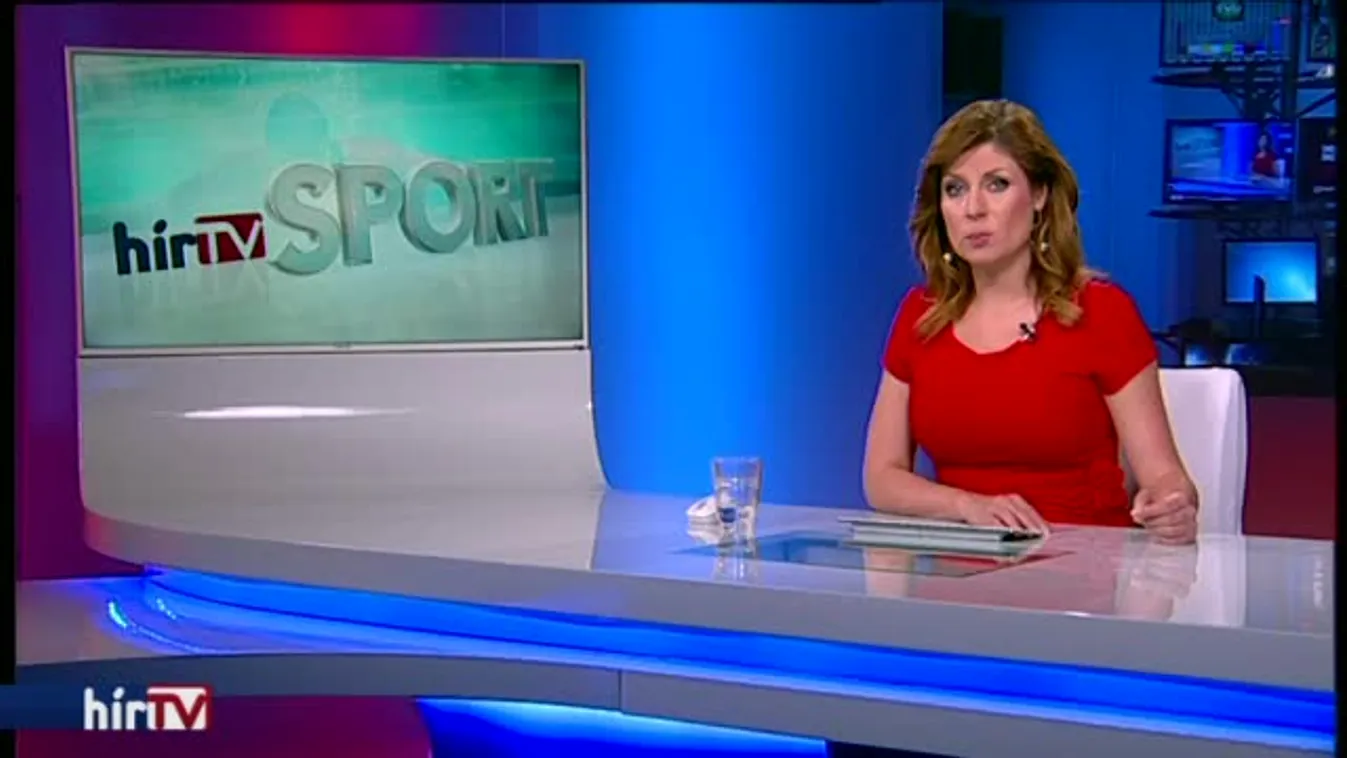 Zászlót égettek a románok