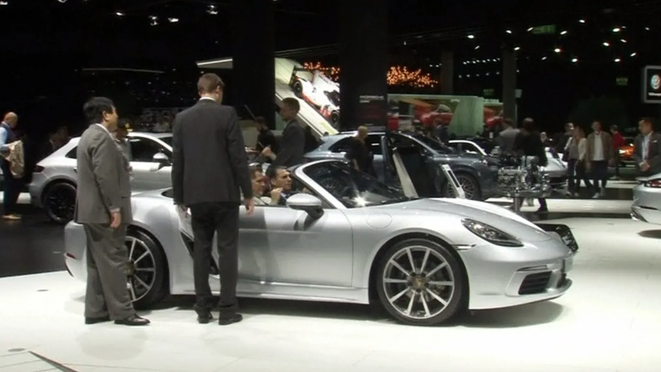 A Daimler-vezér szerint egyelőre a dízel a nyerő