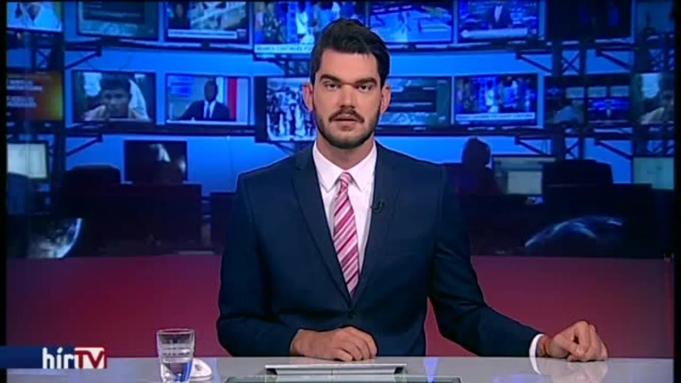 Összegyűlt a Fidesz színe-java Kötcsén