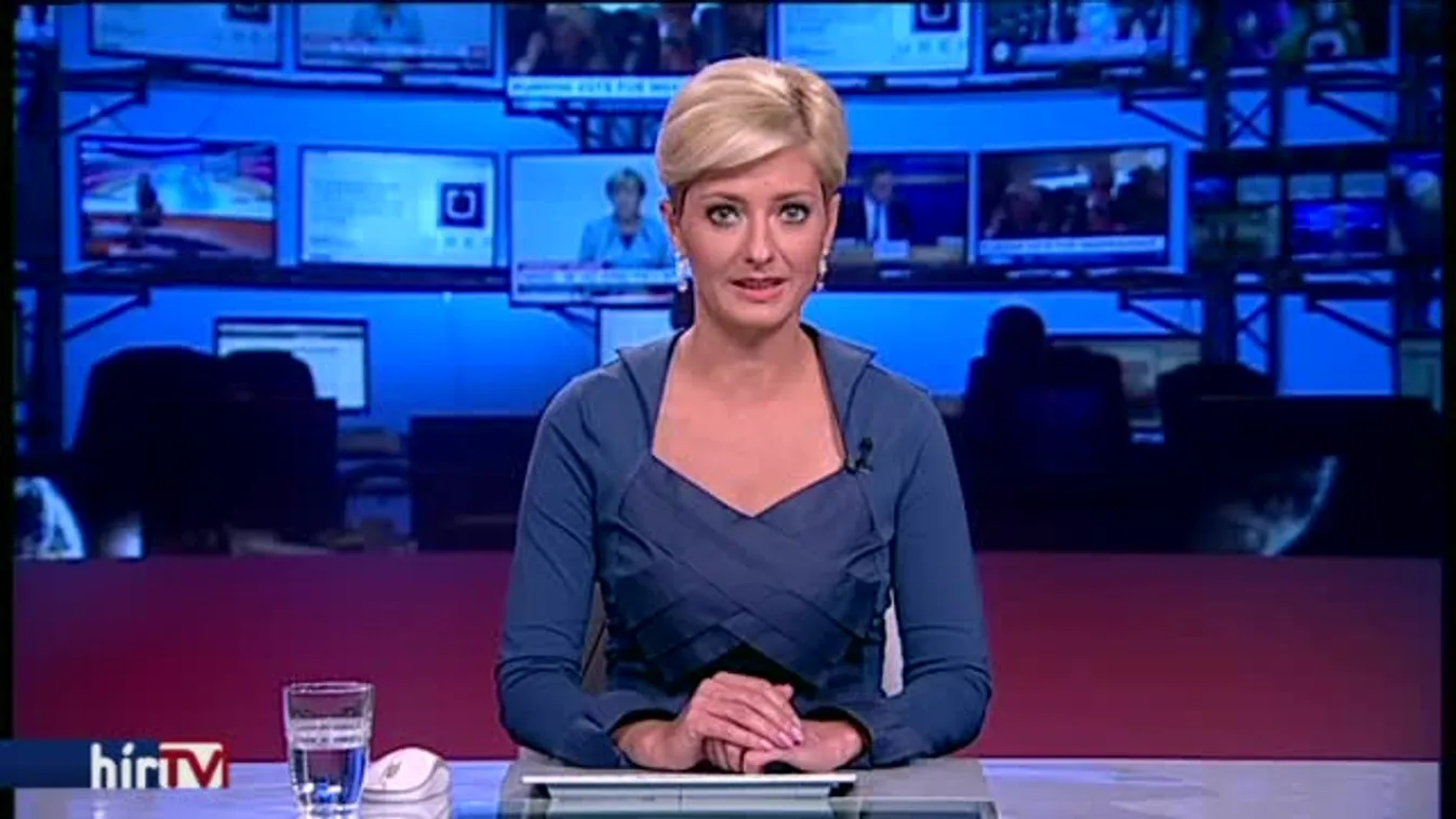 Megint rongálják a Jobbik plakátjait