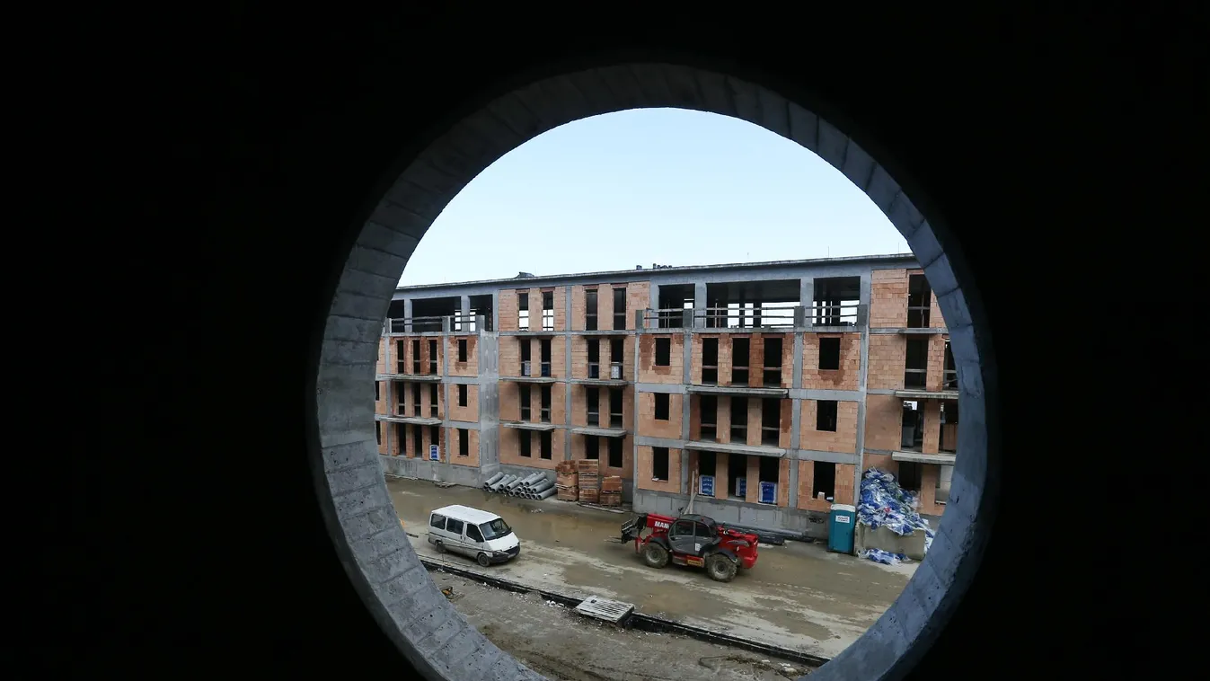 Leállhatnak a lakásépítések a bizonytalan áfateher miatt