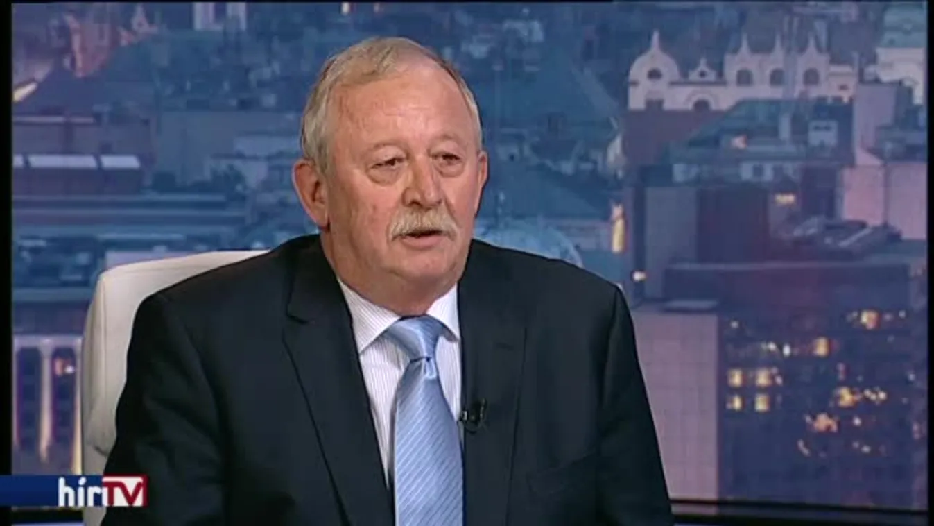 Egyenesen - Fordulat