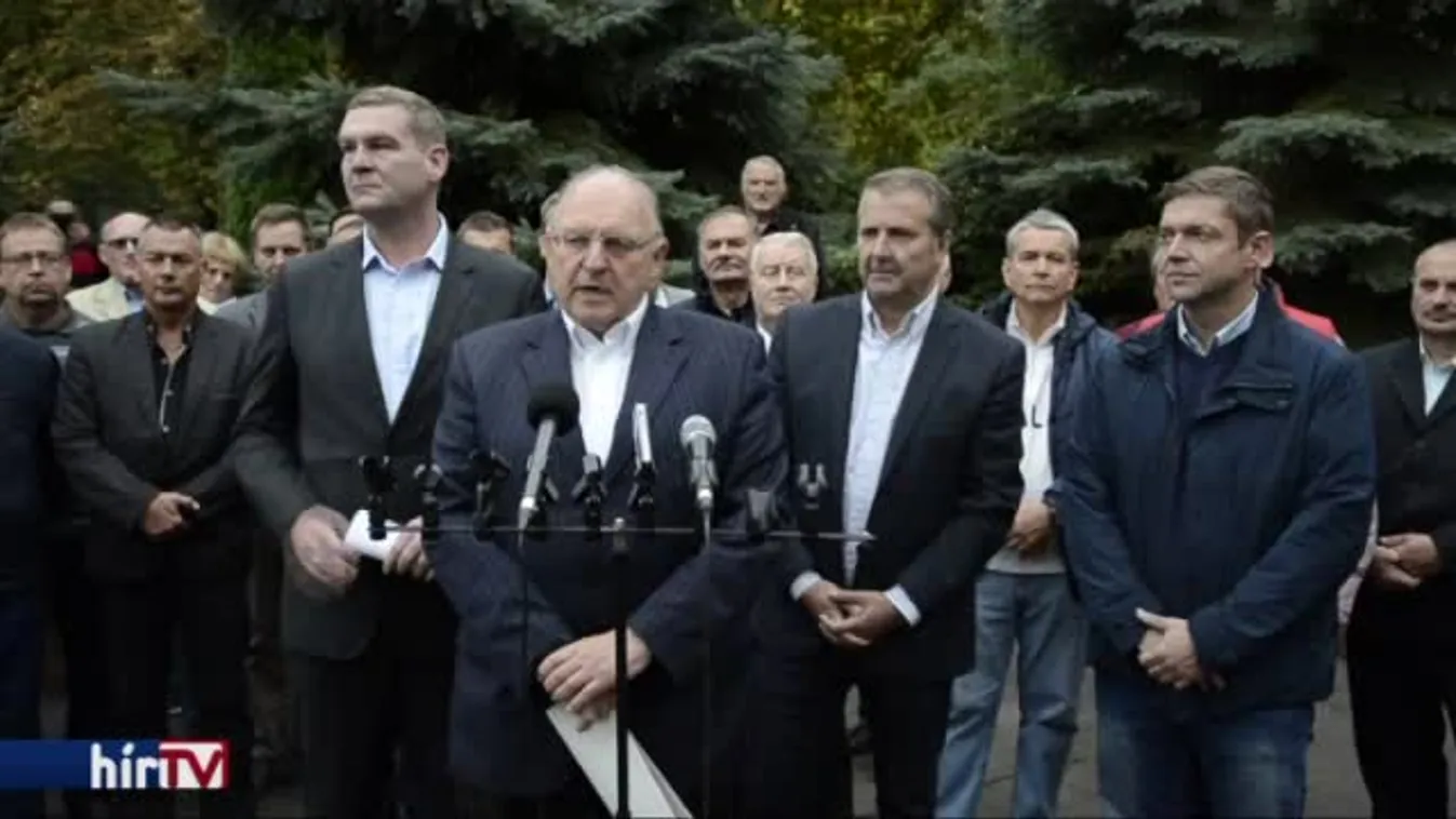 Az önkormányzatiság visszaállítását ígéri az MSZP miniszterelnök-jelöltje