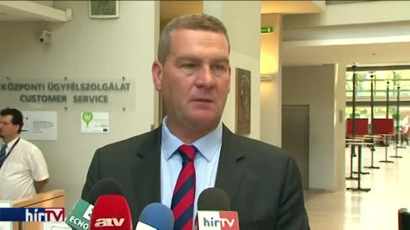 Botka megígérte: az első diploma ingyen lesz