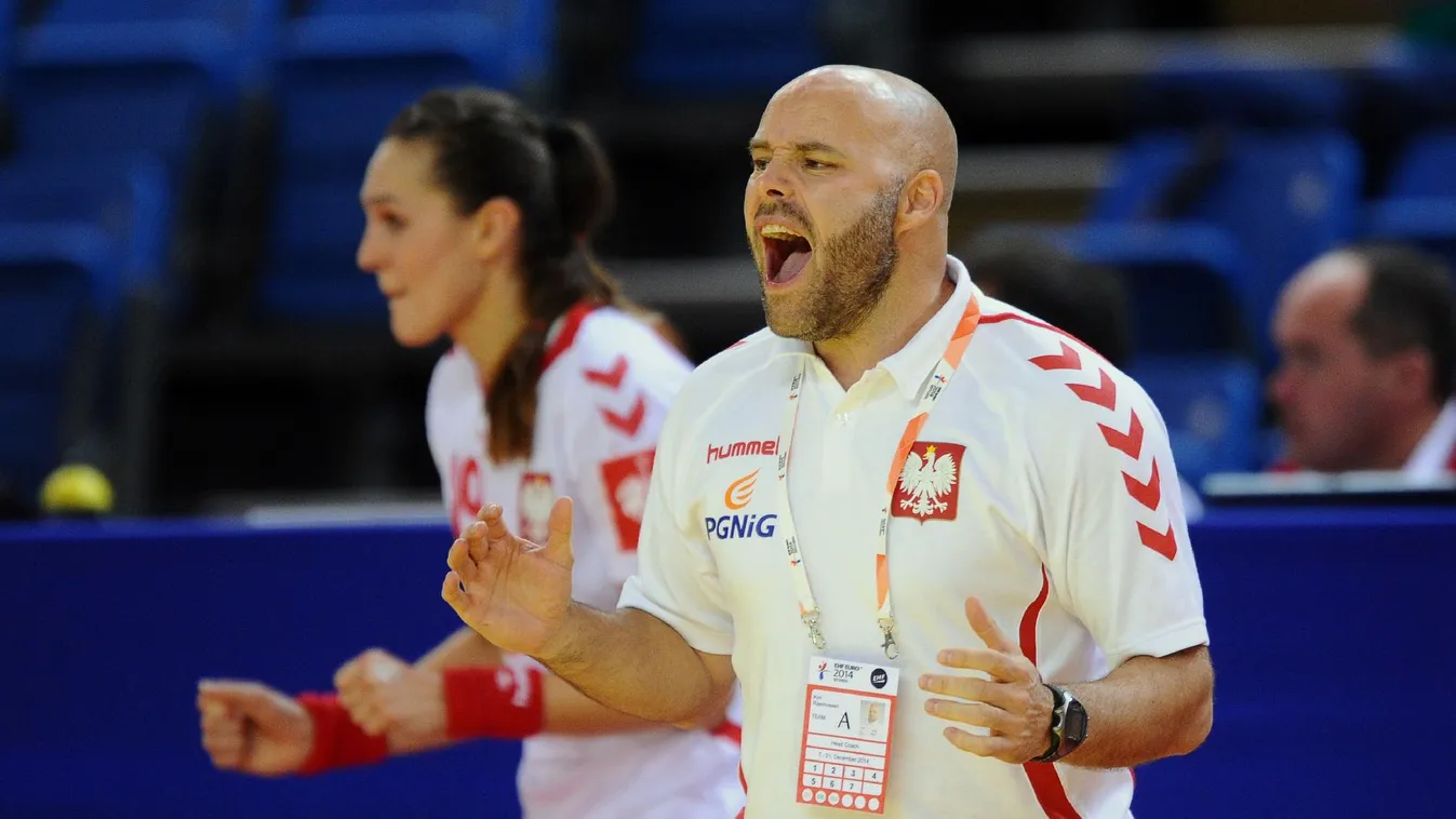 Kim Rasmussen keretet hirdetett