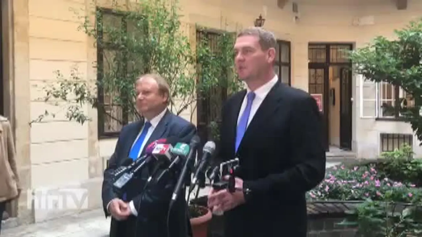 Botka: ki az, aki csak szövegel